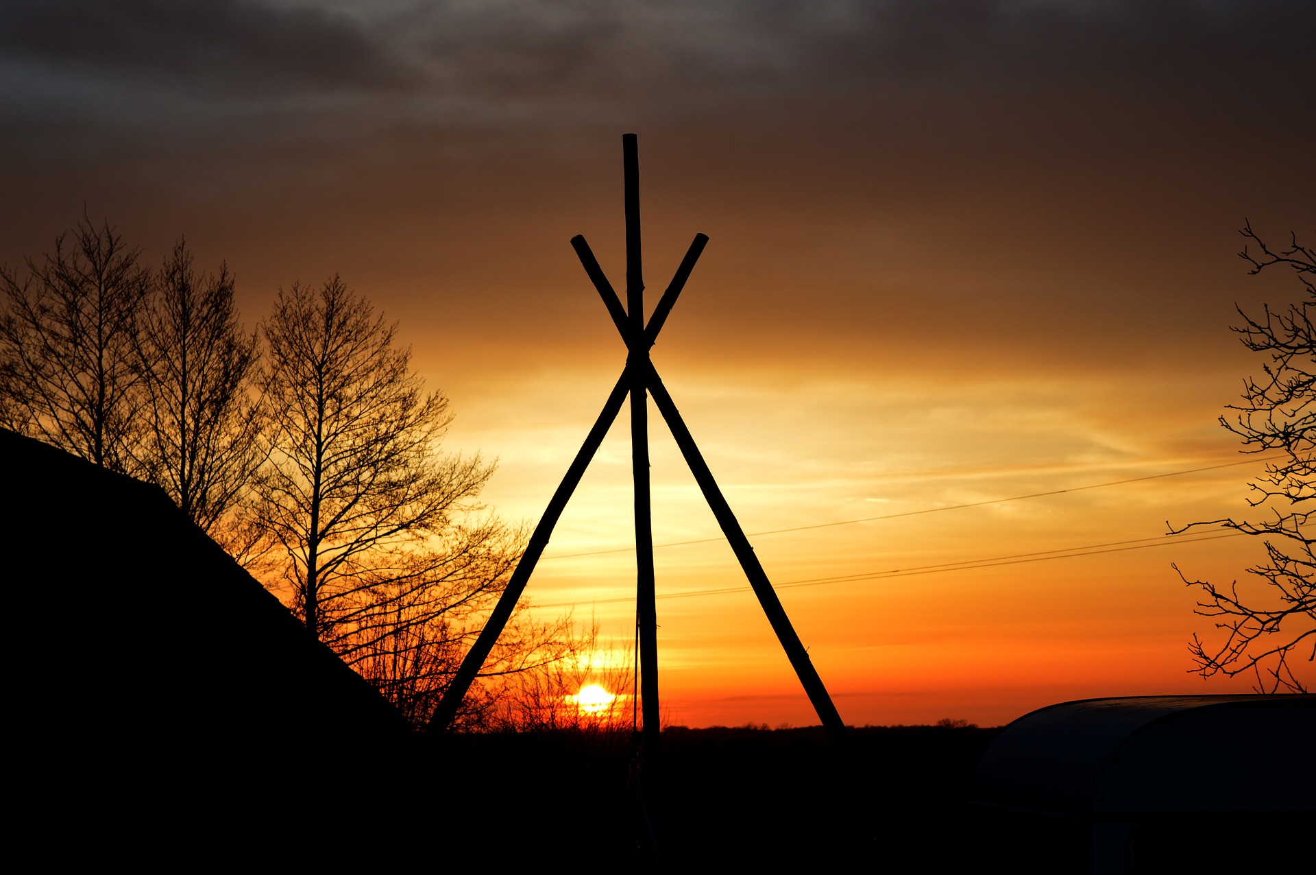 tipi-2205847_1920